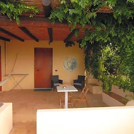 Eoliano Bed and Breakfast
