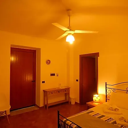 Bed and Breakfast Eoliano Malfa (Salina)