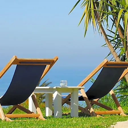 Eoliano Bed and Breakfast 4*