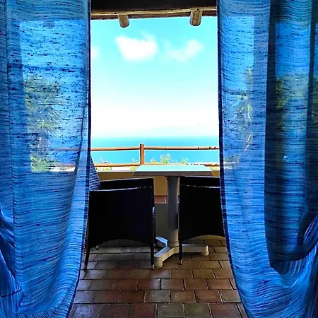 Eoliano B&B Bed & Breakfast 4*