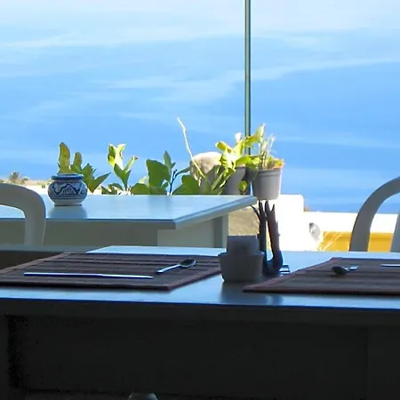 Bed & Breakfast Eoliano B&B 4*