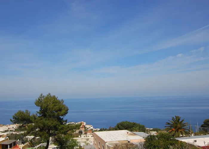 Eoliano 4* Malfa (Salina)